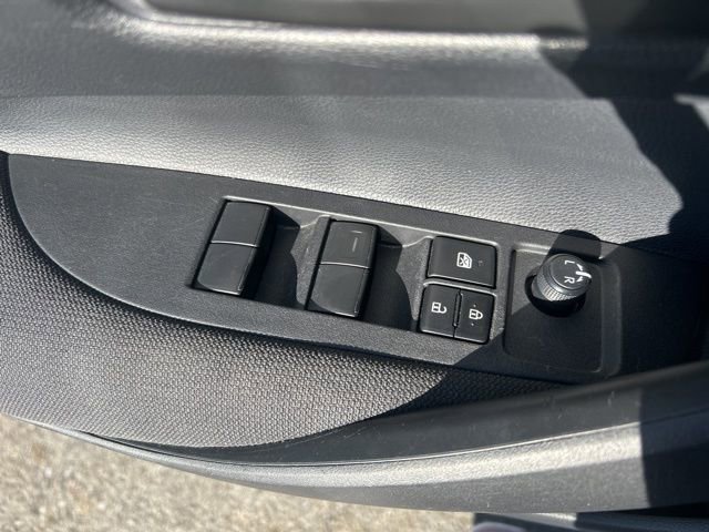 Used 2025 Toyota Corolla LE FWD image 12
