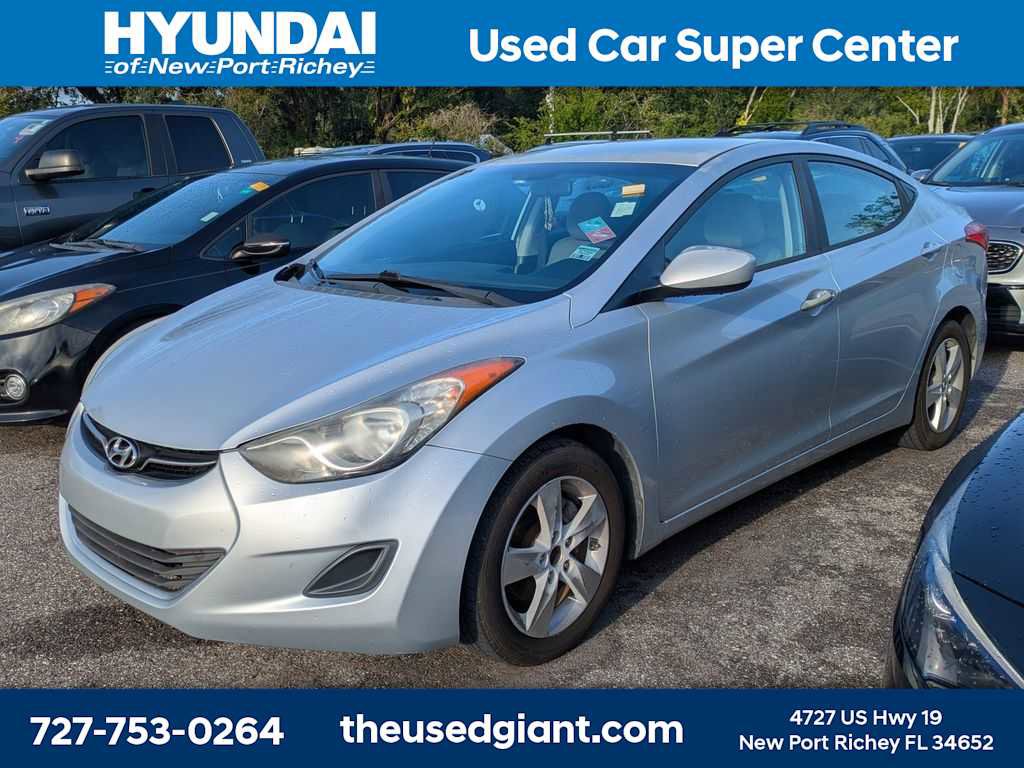 Used 2011 Hyundai Elantra GLS w/ Preferred Equipment Pkg 3 FWD video 1