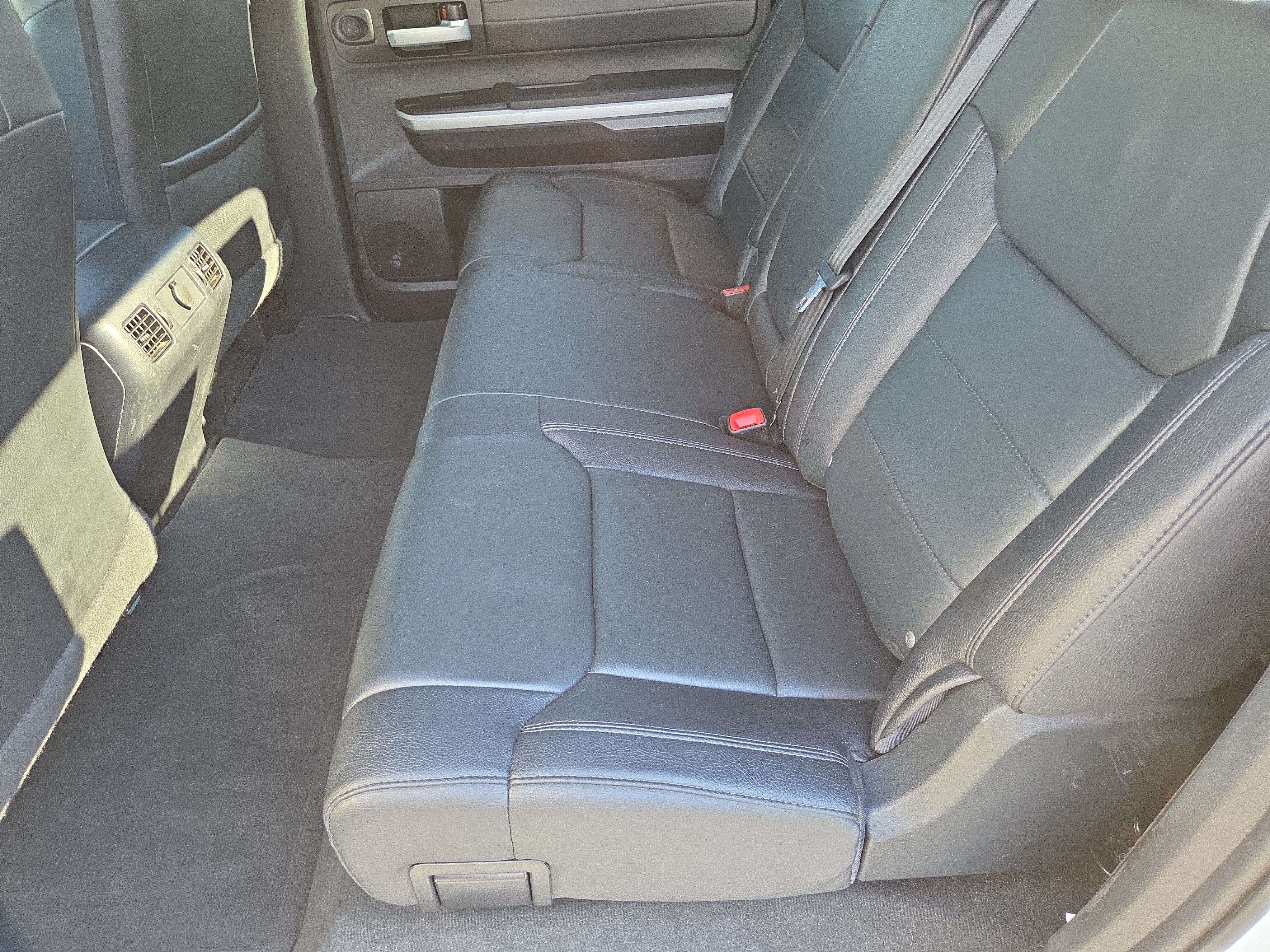 Used 2016 Toyota Tundra Limited w/ Limited Premium Package AWD/4WD image 23