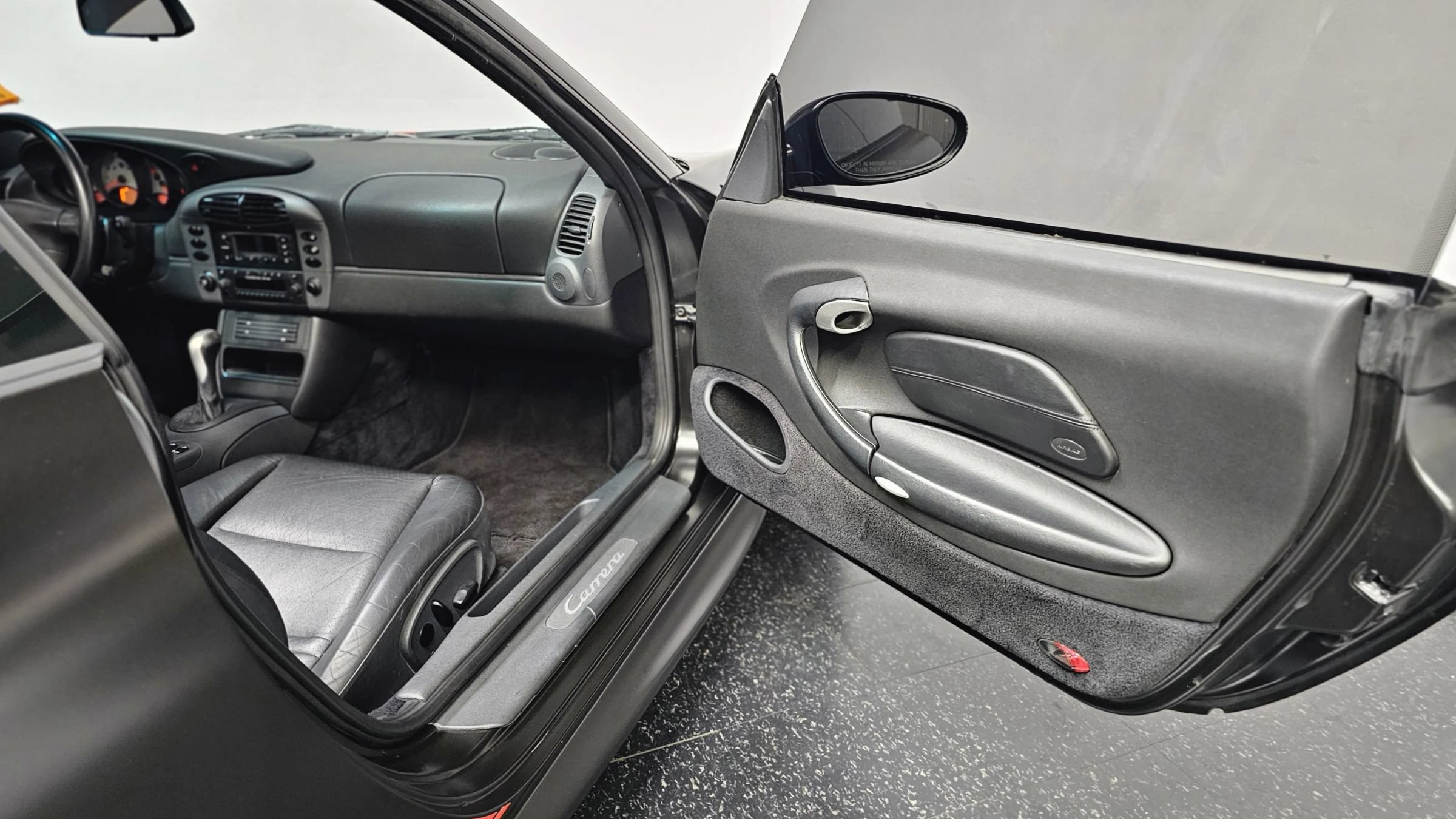 Used 1999 Porsche 911 GT3 RS image 38
