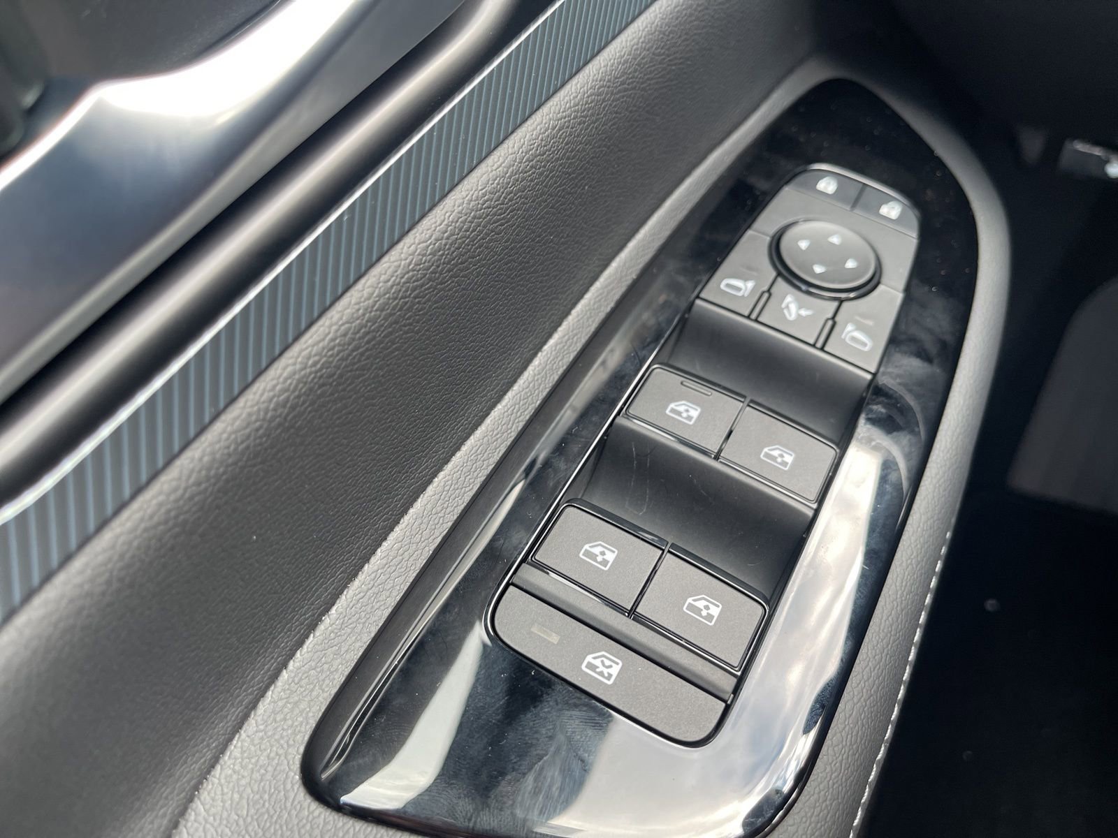 New 2026 Nissan Murano Platinum w/ Cargo Package image 40