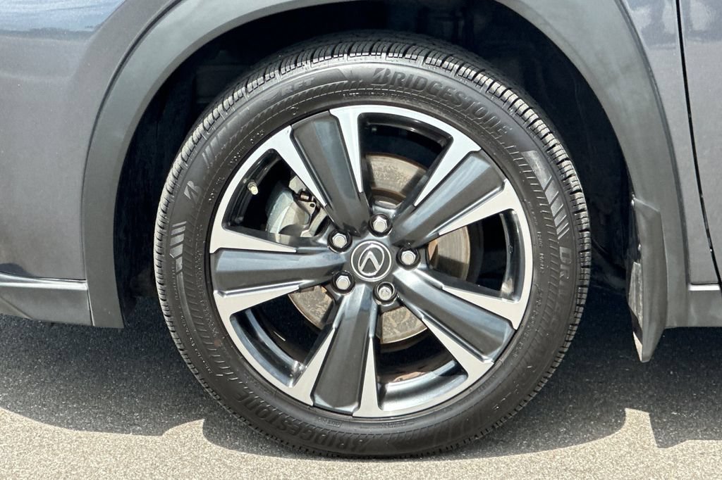 Used 2022 Lexus UX 200 FWD image 25