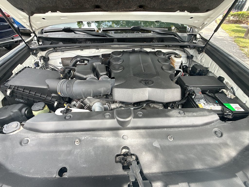 Used 2020 Toyota 4Runner Limited RWD image 32