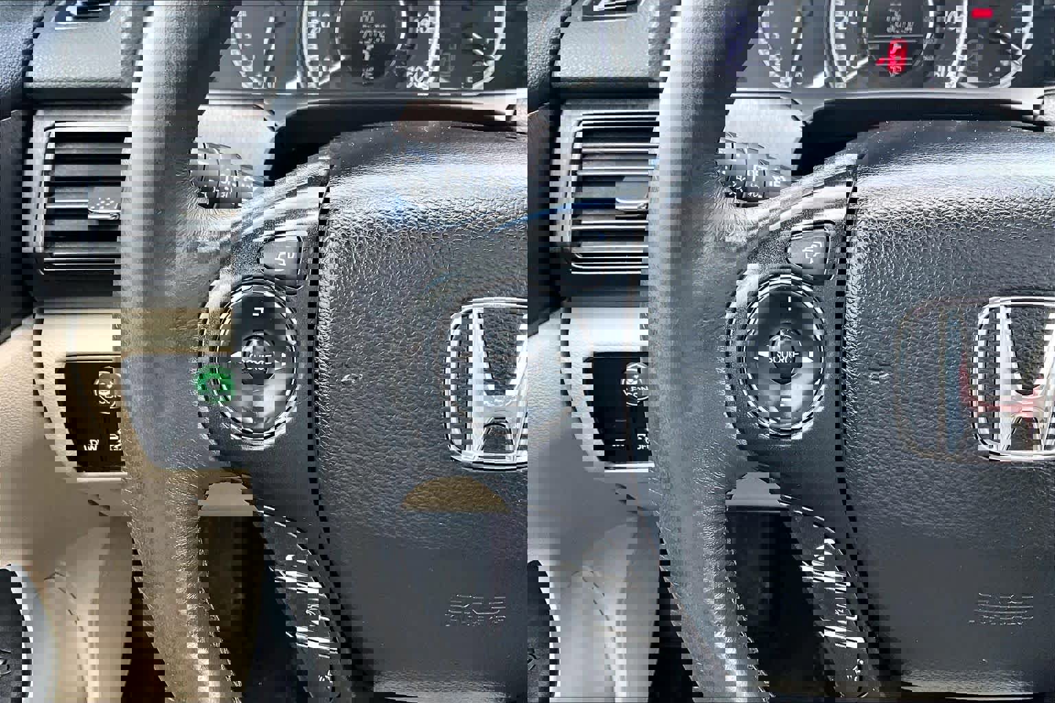 Used 2015 Honda Accord EX-L image 23