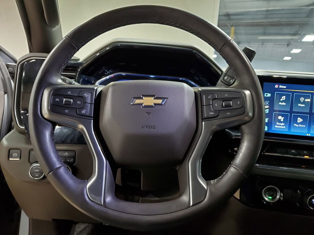 Used 2024 Chevrolet Silverado 1500 LT RWD image 28