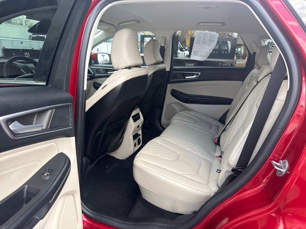 Used 2023 Ford Edge Titanium w/ Equipment Group 301A image 16