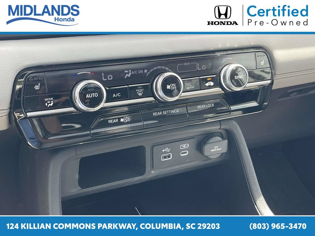Used 2025 Honda Pilot Touring image 29