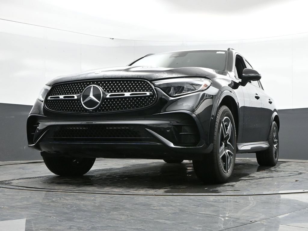Used 2023 Mercedes-Benz GLC 300 image 38