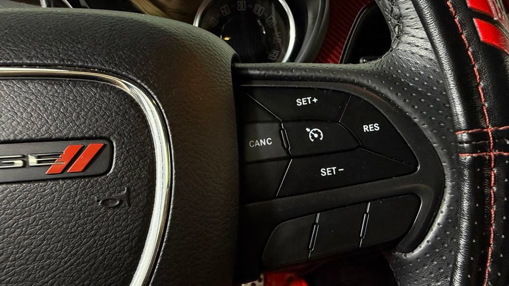 Used 2018 Dodge Challenger R/T Plus RWD image 17