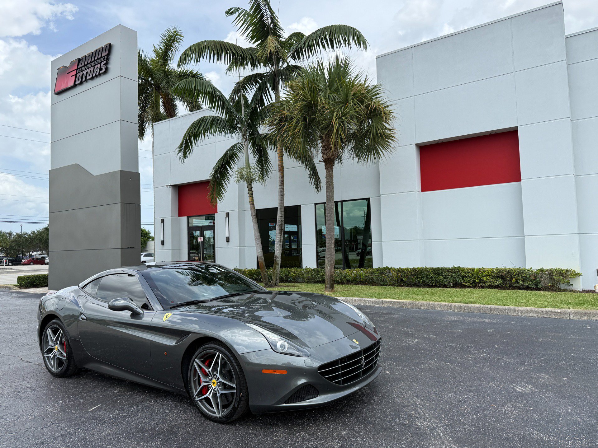 Used 2017 Ferrari California T