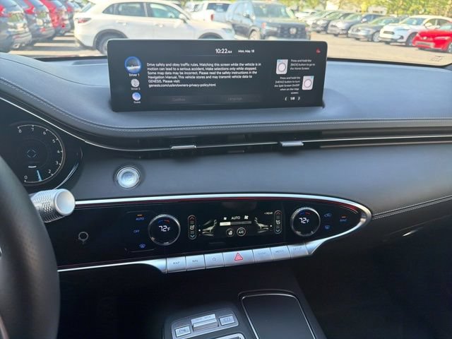 Used 2025 Genesis GV70 3.5T Sport w/ Sport Advanced Package AWD/4WD image 8