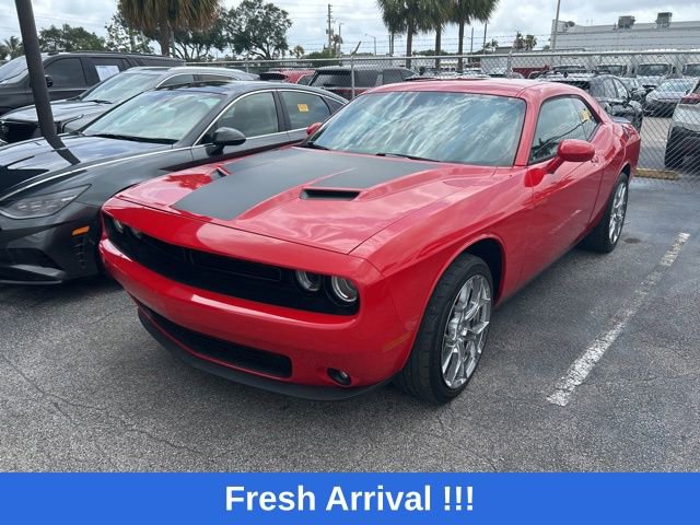 Used 2021 Dodge Challenger SXT w/ Plus Package RWD image 2