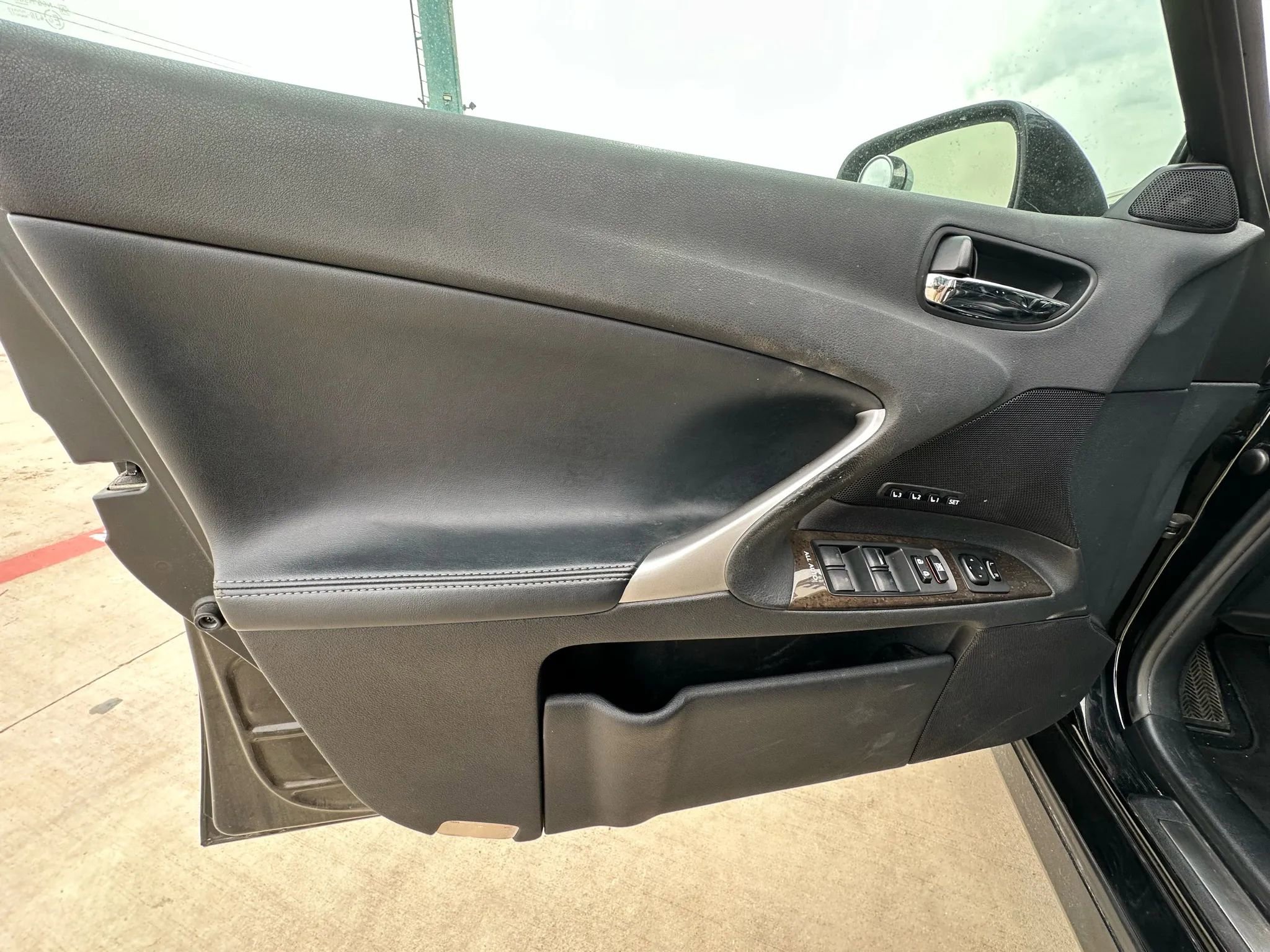 Used 2011 Lexus IS 250 AWD w/ Luxury Plus Value Edition image 28