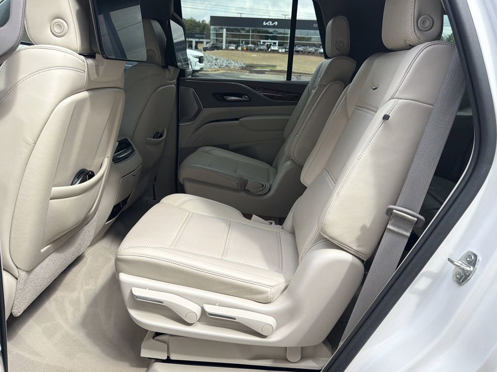 Certified 2021 Cadillac Escalade Premium Luxury Platinum image 21