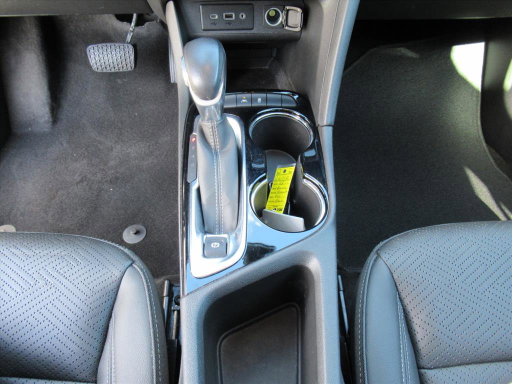 Used 2023 Buick Encore GX Essence w/ Experience Buick Package image 20