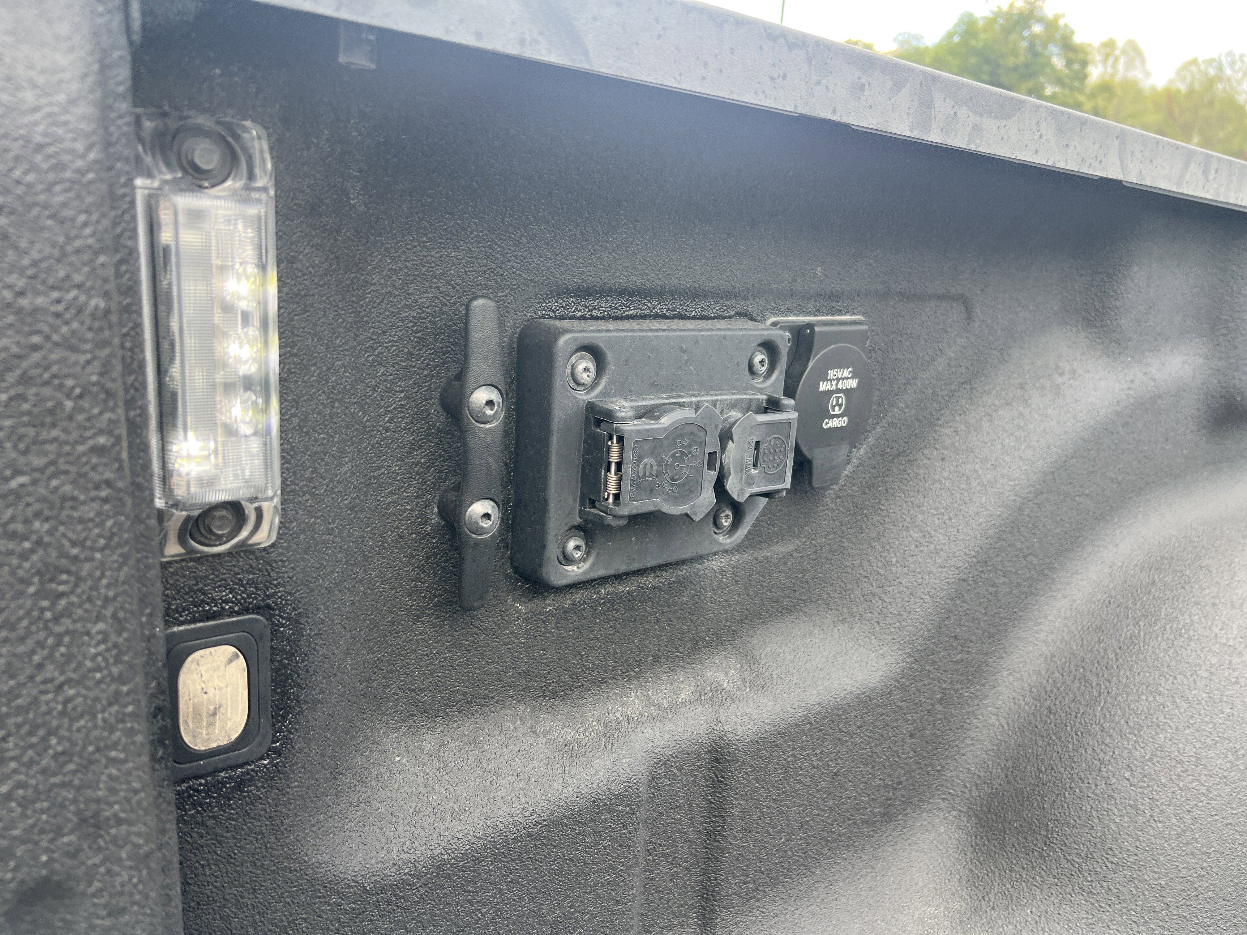 Used 2024 RAM 3500 Laramie w/ Night Edition image 11