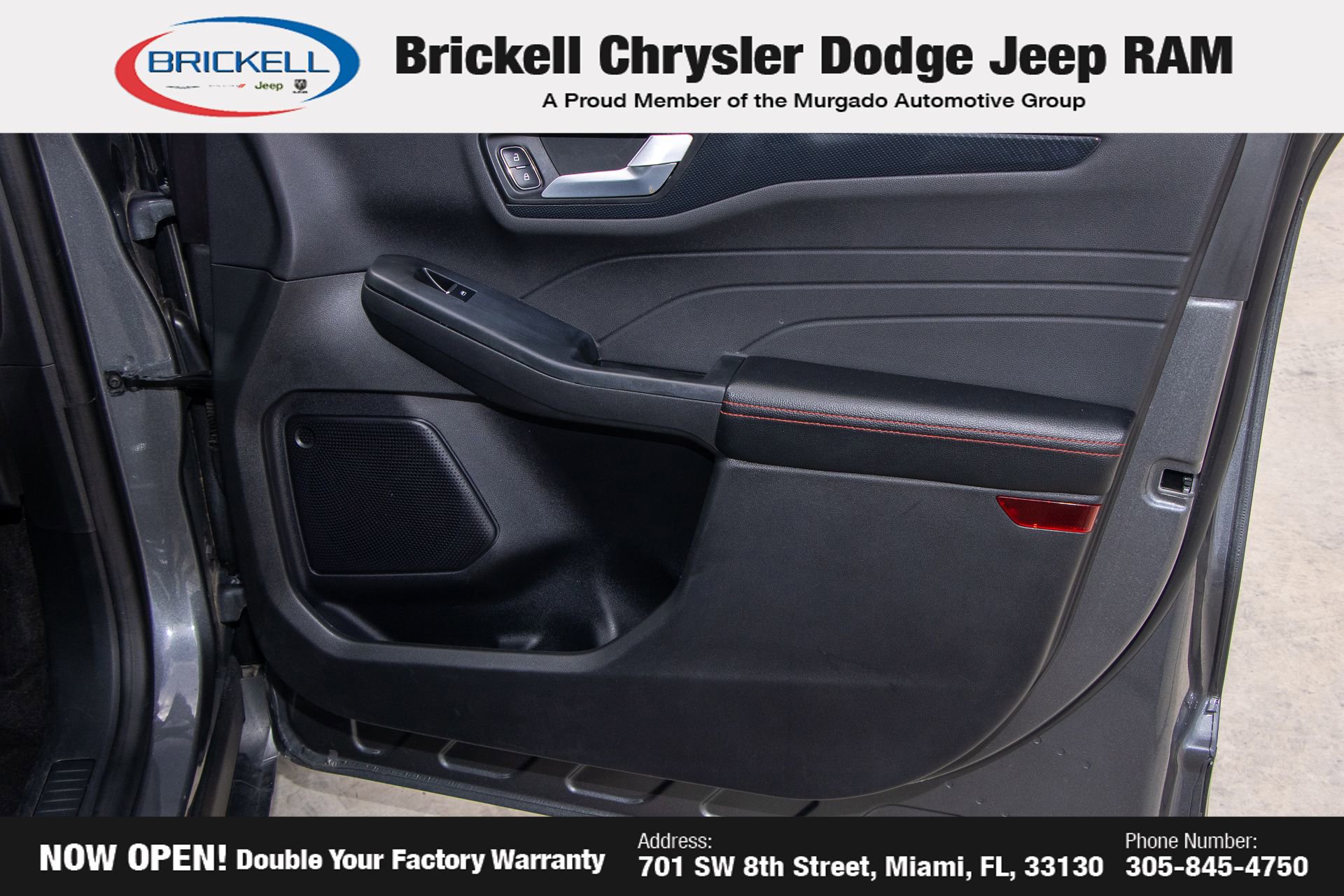 Used 2024 Ford Escape ST-Line FWD image 12