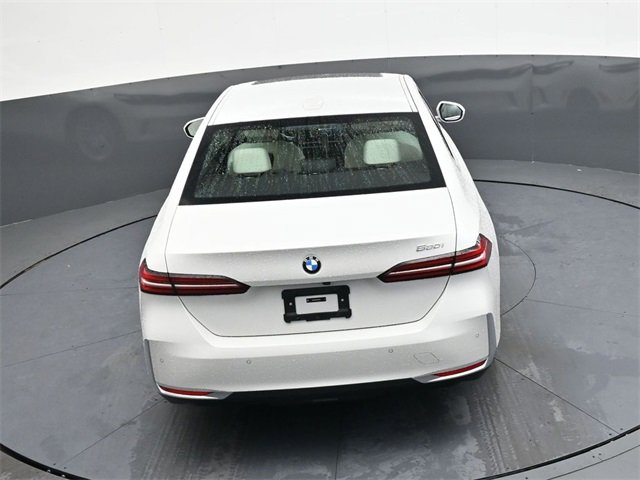 Used 2024 BMW 530i w/ Convenience Package image 19