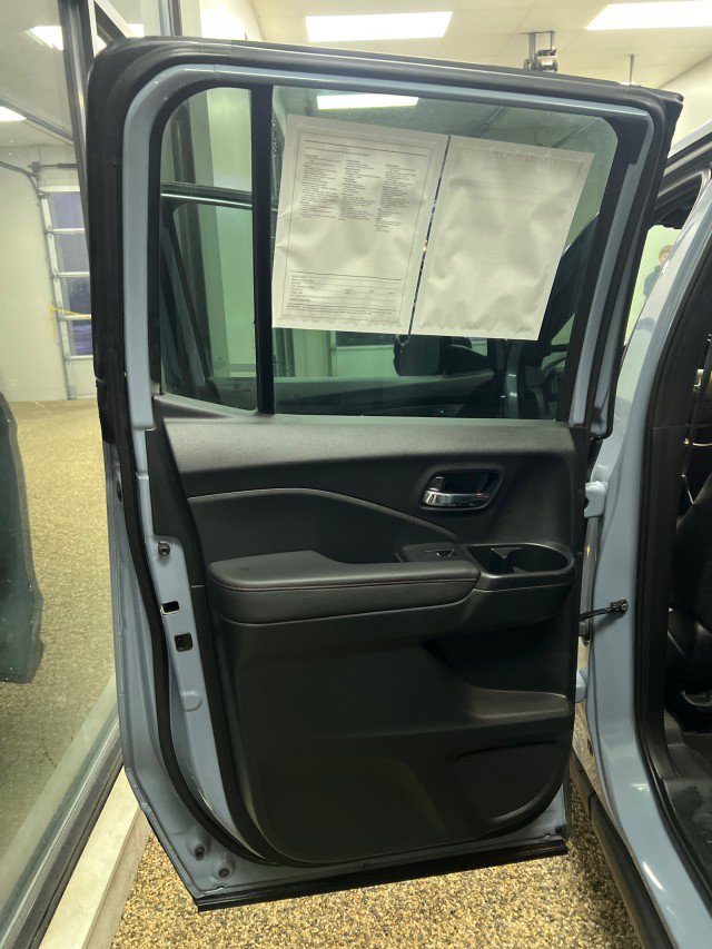 Used 2023 Honda Ridgeline Black Edition image 17