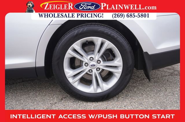 Used 2016 Ford Taurus SEL w/ Equipment Group 201A image 6