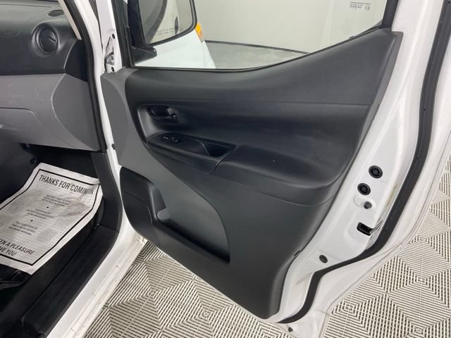 Used 2015 Nissan NV200 SV w/ Technology Package FWD image 25