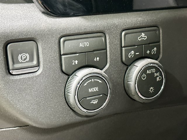 New 2026 Chevrolet Silverado 1500 LT AWD/4WD image 13