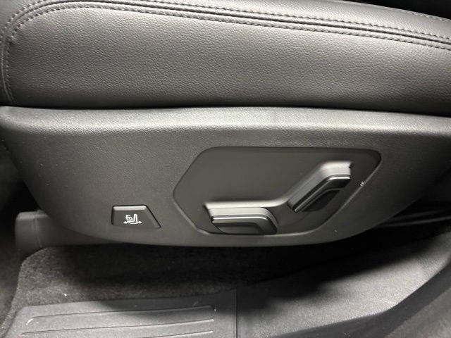New 2026 Hyundai Santa Fe Limited AWD/4WD image 37