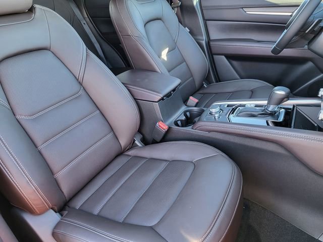 New 2025 MAZDA CX-5 Signature image 4