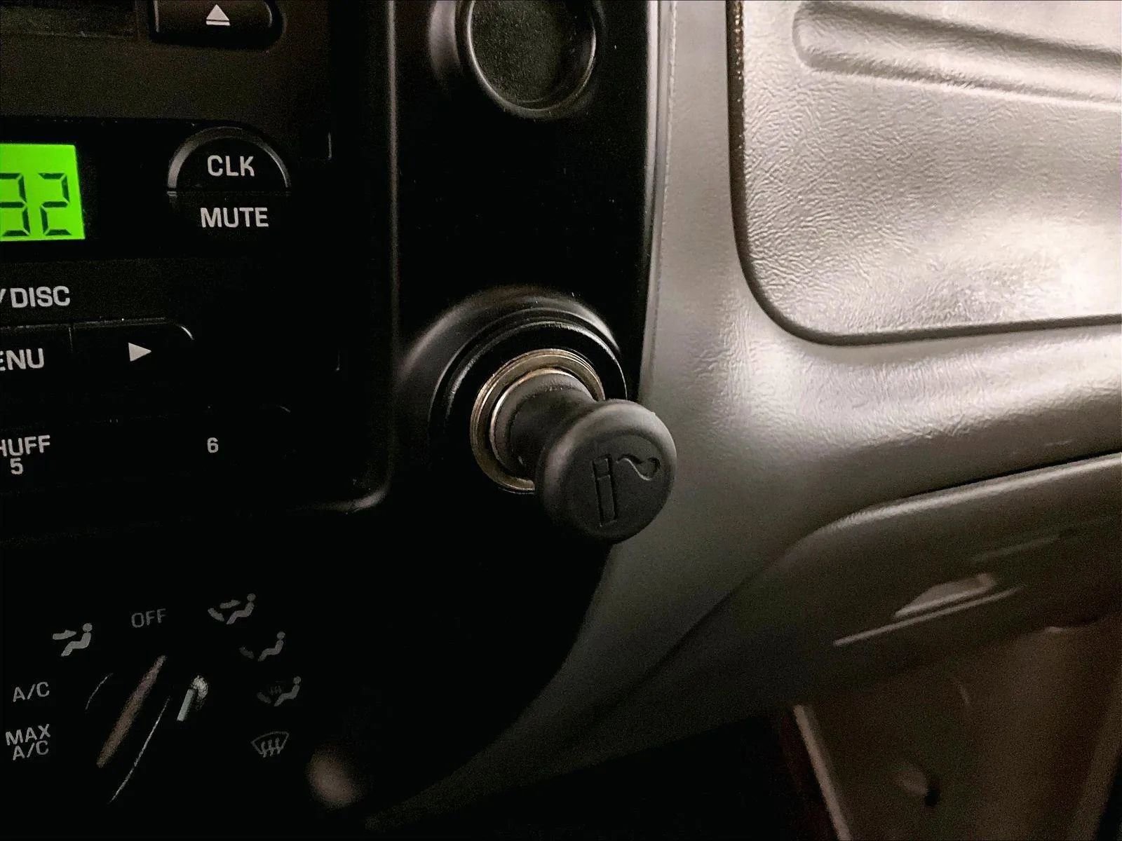 Used 2007 Ford Ranger XLT image 31