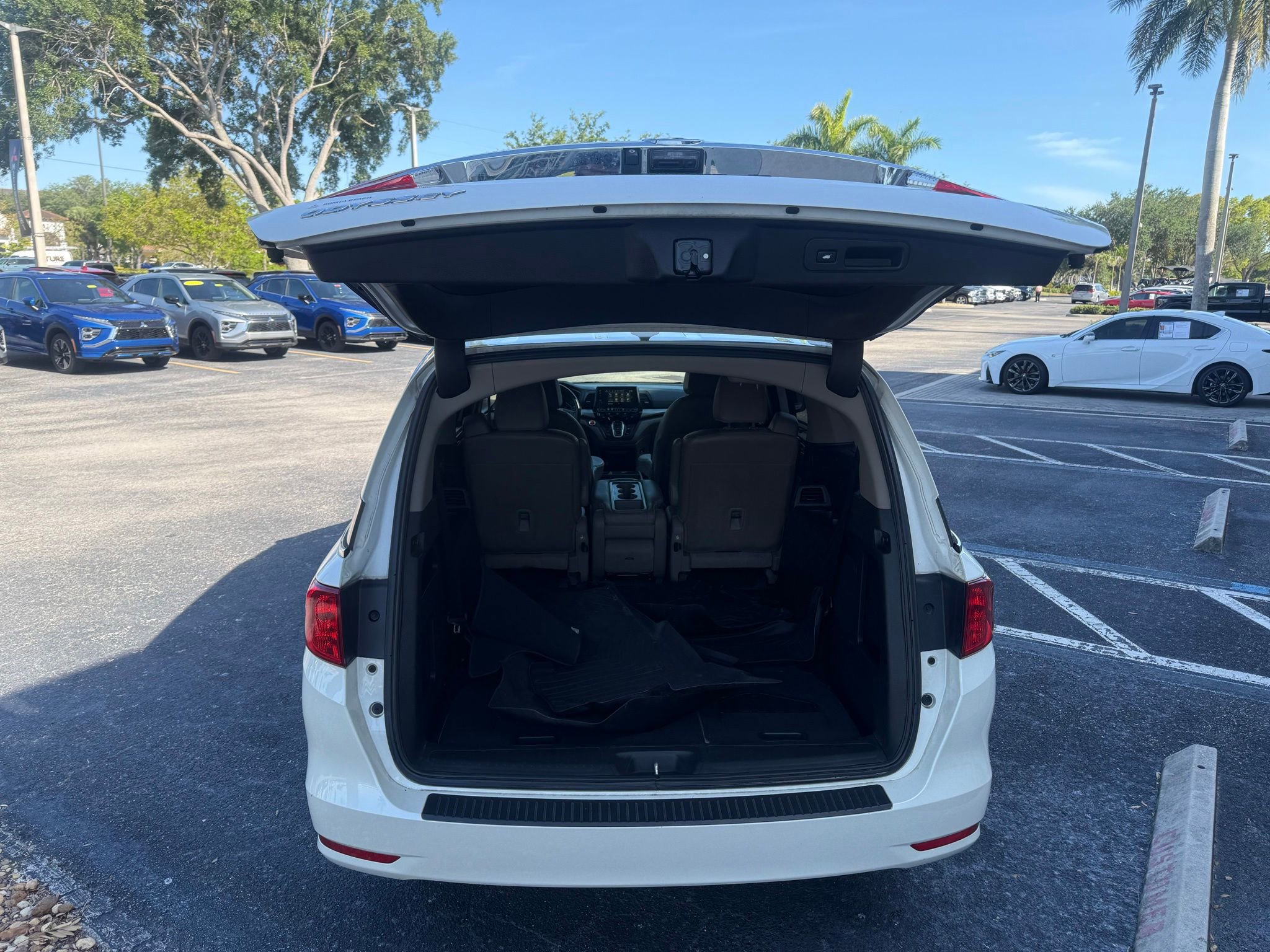 Used 2018 Honda Odyssey EX-L image 12