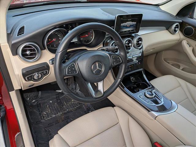 Used 2018 Mercedes-Benz GLC 300 4MATIC image 10