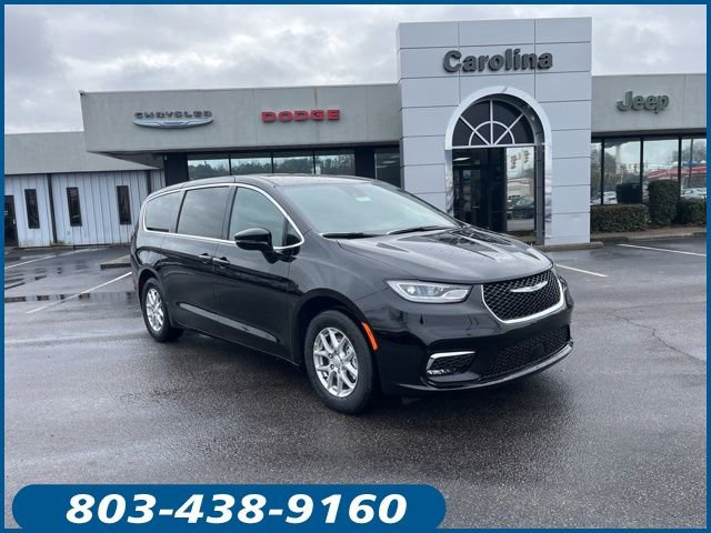 New 2026 Chrysler Pacifica Select image 1