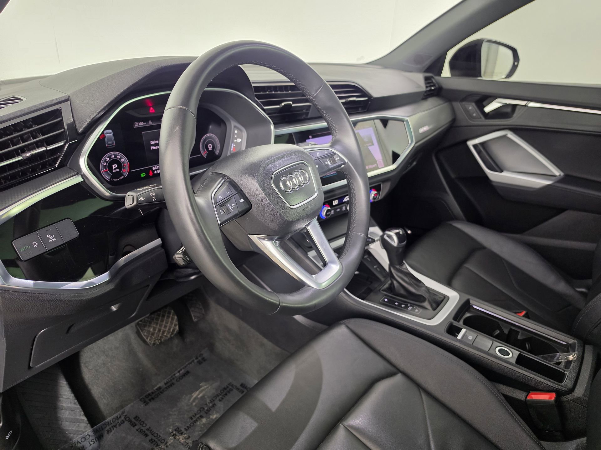 Certified 2023 Audi Q3 2.0T Premium Plus w/ Premium Plus Package AWD/4WD image 16