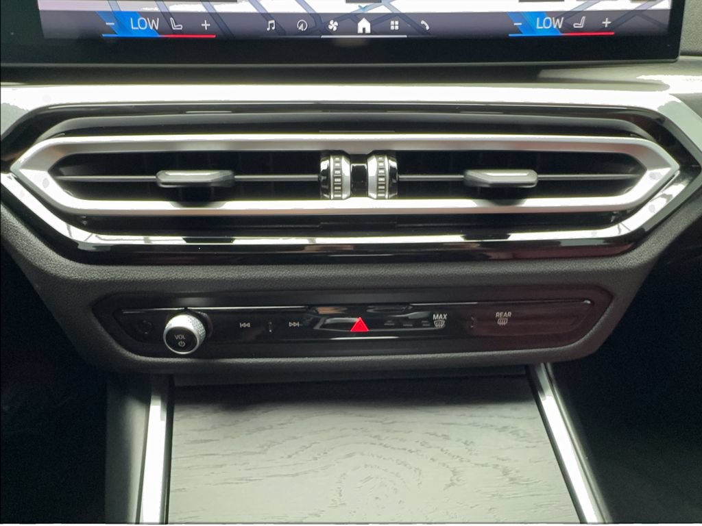 Used 2024 BMW i4 eDrive35 w/ Premium Package RWD image 51