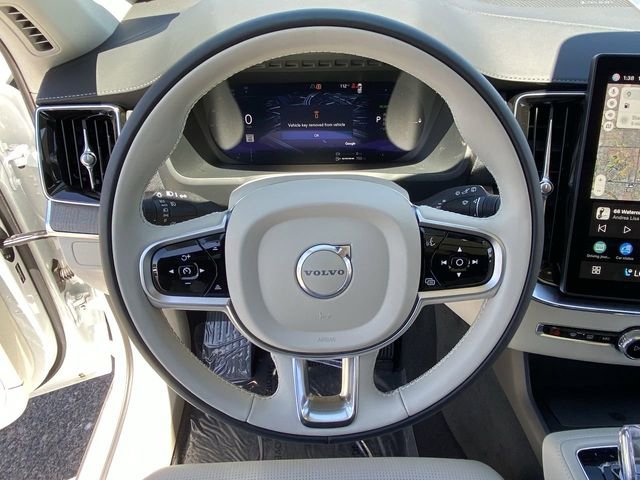 Used 2025 Volvo XC90 T8 Ultra w/ Protection Package Premier image 21