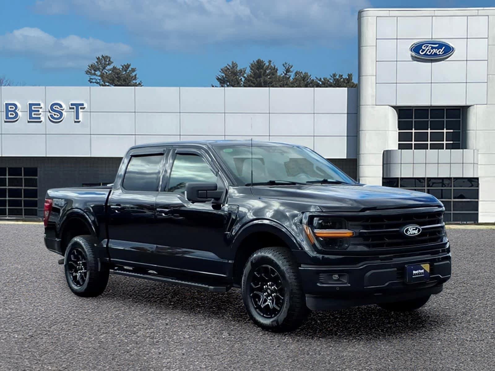 Used 2025 Ford F150 XLT w/ Equipment Group 302A MID AWD/4WD image 10