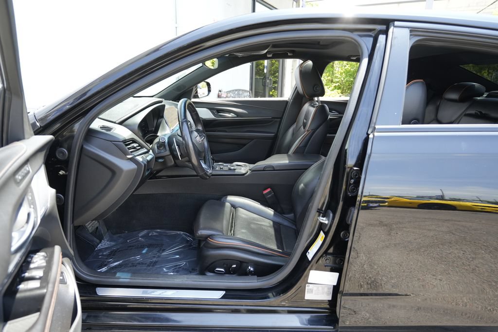 Used 2021 Cadillac CT4 V w/ Technology Package AWD/4WD image 16