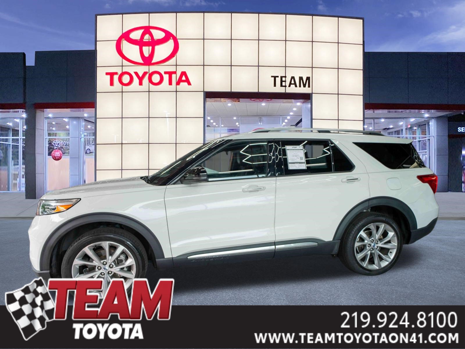 Used 2023 Ford Explorer Platinum w/ Technology Package