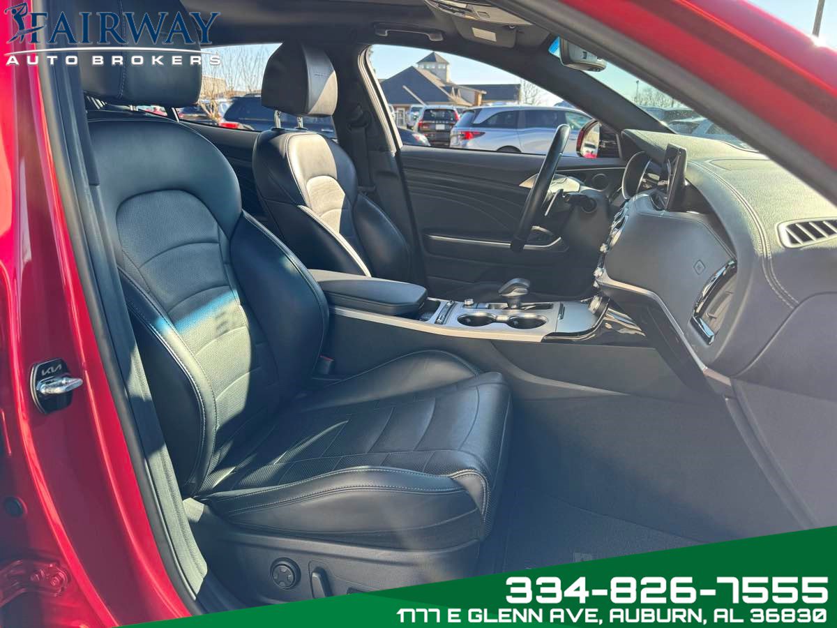 Used 2022 Kia Stinger GT2 image 12