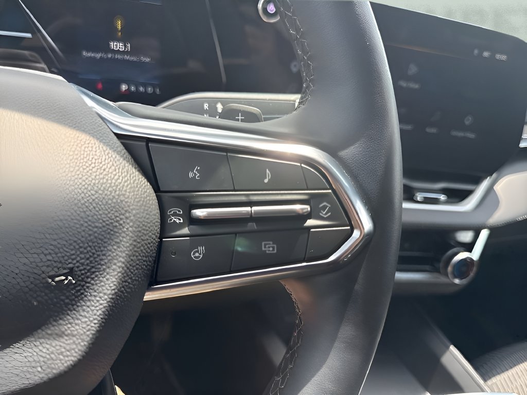 New 2027 Chevrolet Equinox LT FWD image 15