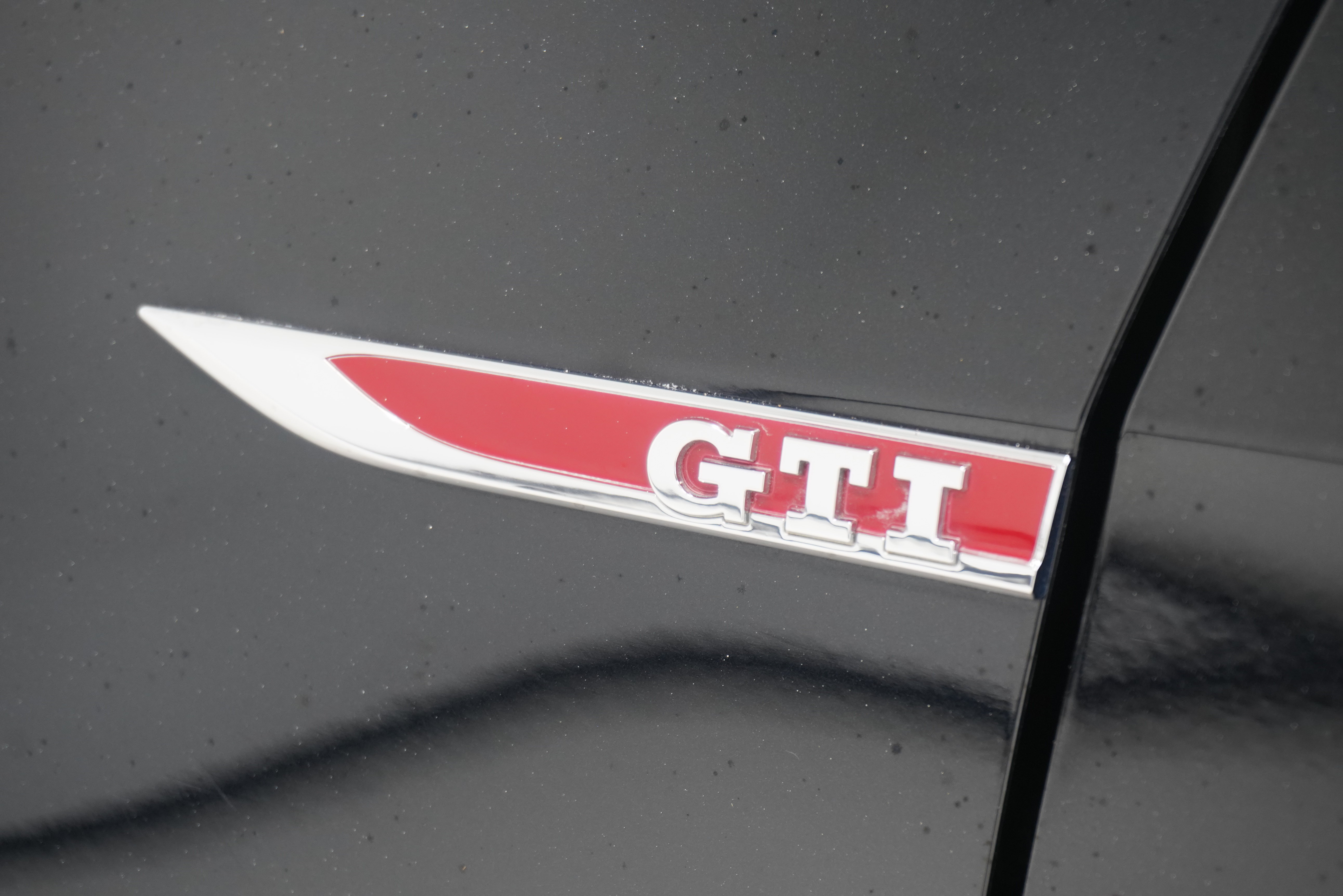 Used 2018 Volkswagen GTI Autobahn FWD image 8
