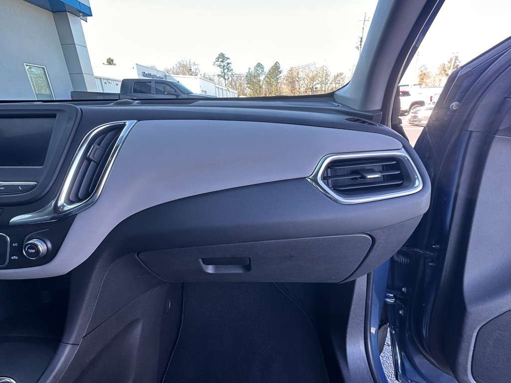 Used 2024 Chevrolet Equinox LS image 18