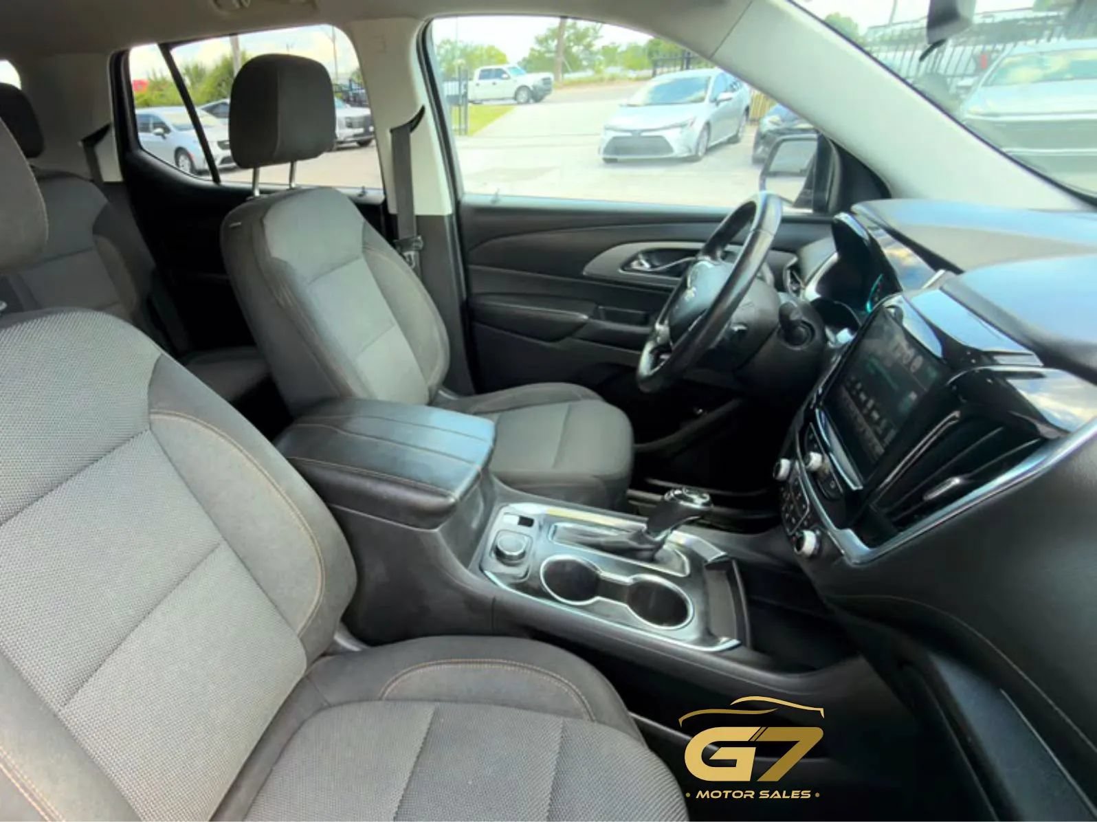 Used 2018 Chevrolet Traverse LT FWD image 17