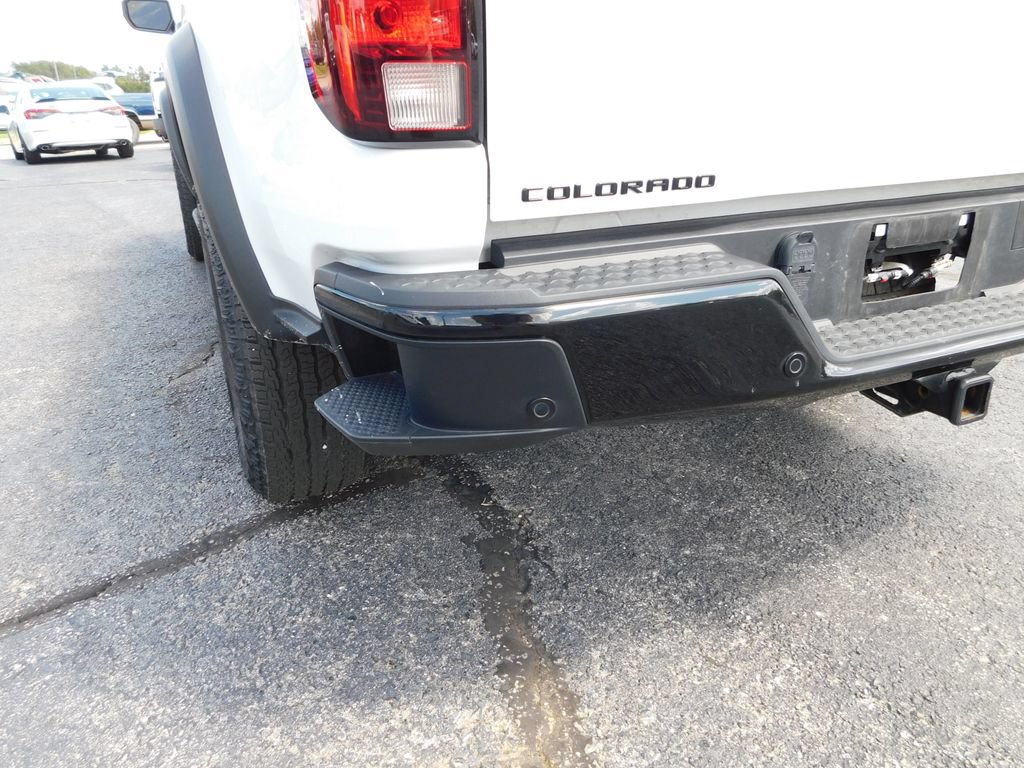 Used 2025 Chevrolet Colorado Trail Boss AWD/4WD image 6