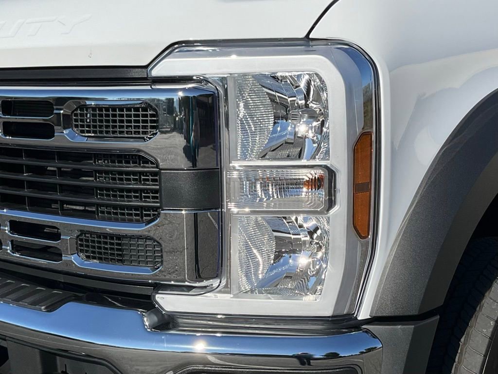 Used 2024 Ford F450 XL w/ XL Chrome Package image 64