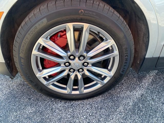 Used 2026 Cadillac XT5 Sportv w/ LPO, Floor Liner Package AWD/4WD image 10