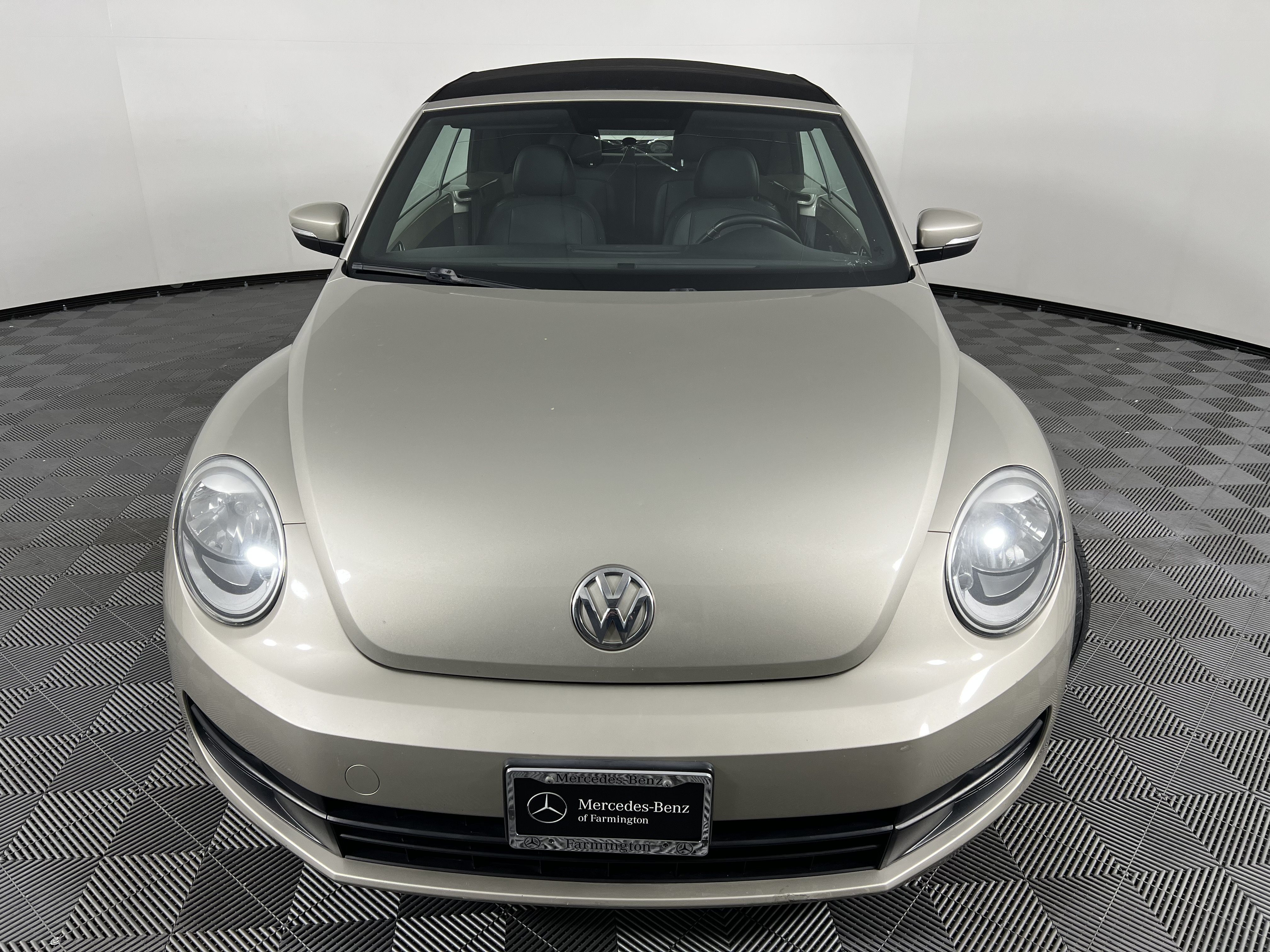 Used 2015 Volkswagen Beetle 1.8T FWD image 7