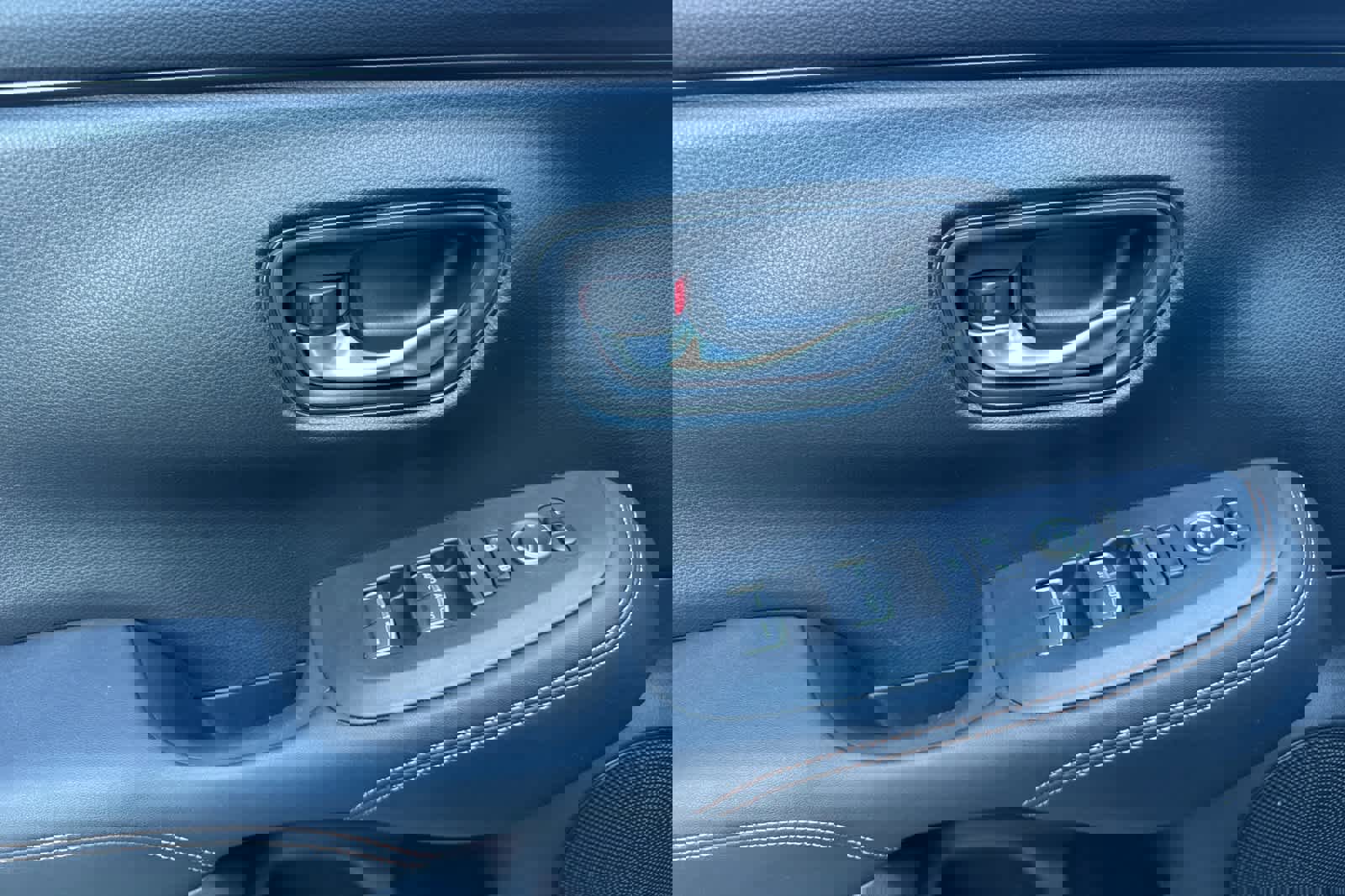 Used 2024 Honda HR-V Sport image 10