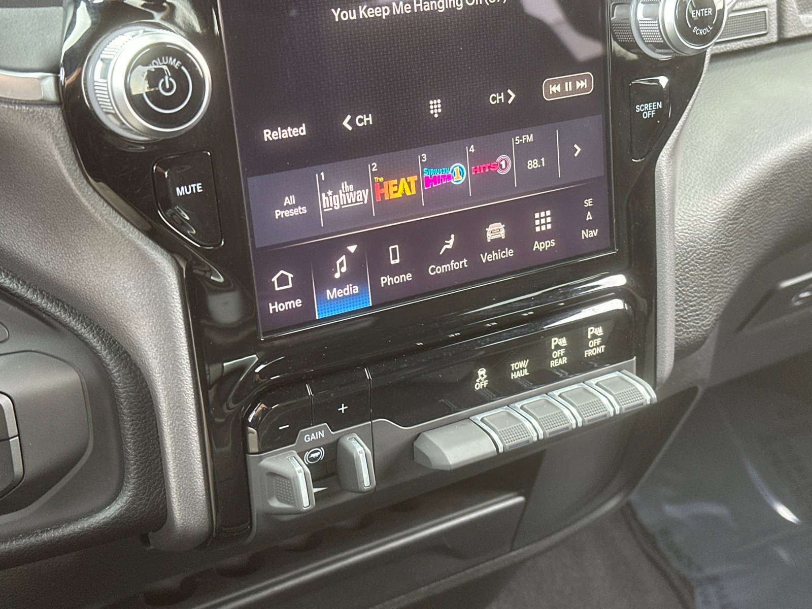 Certified 2025 RAM 2500 Big Horn image 20