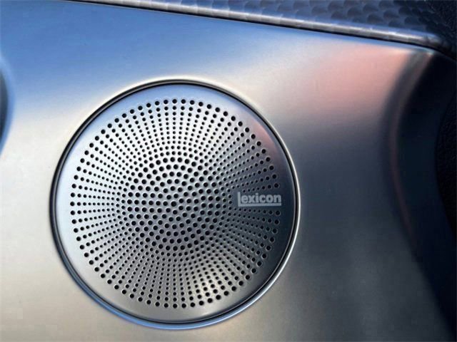 Used 2023 Genesis G70 2.0T w/ Sport Prestige Package image 33